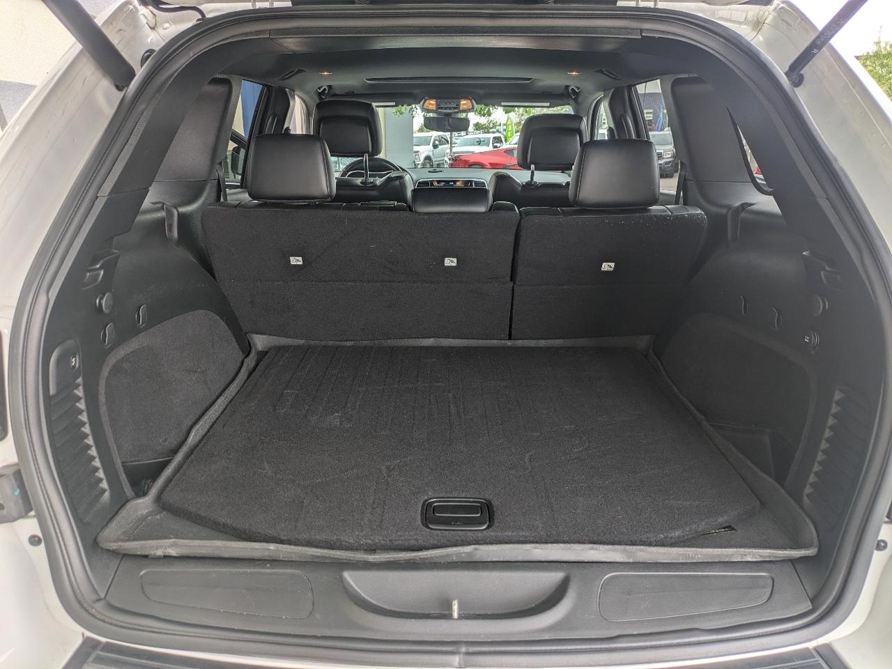 Jeep Grand Cherokee Laredo 2WD 2020