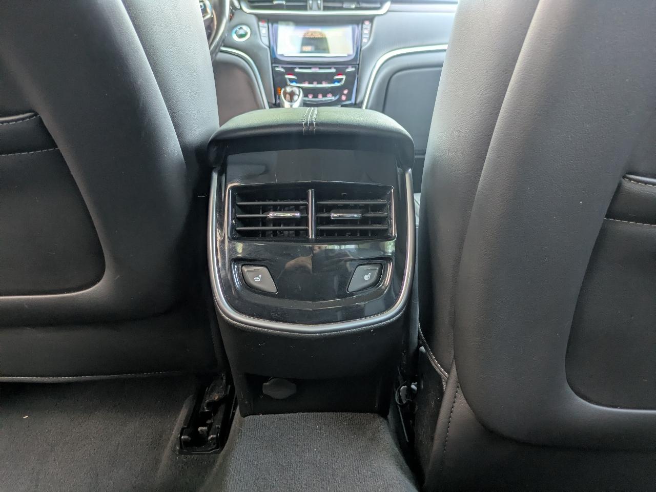 Cadillac XTS Luxury FWD 2017
