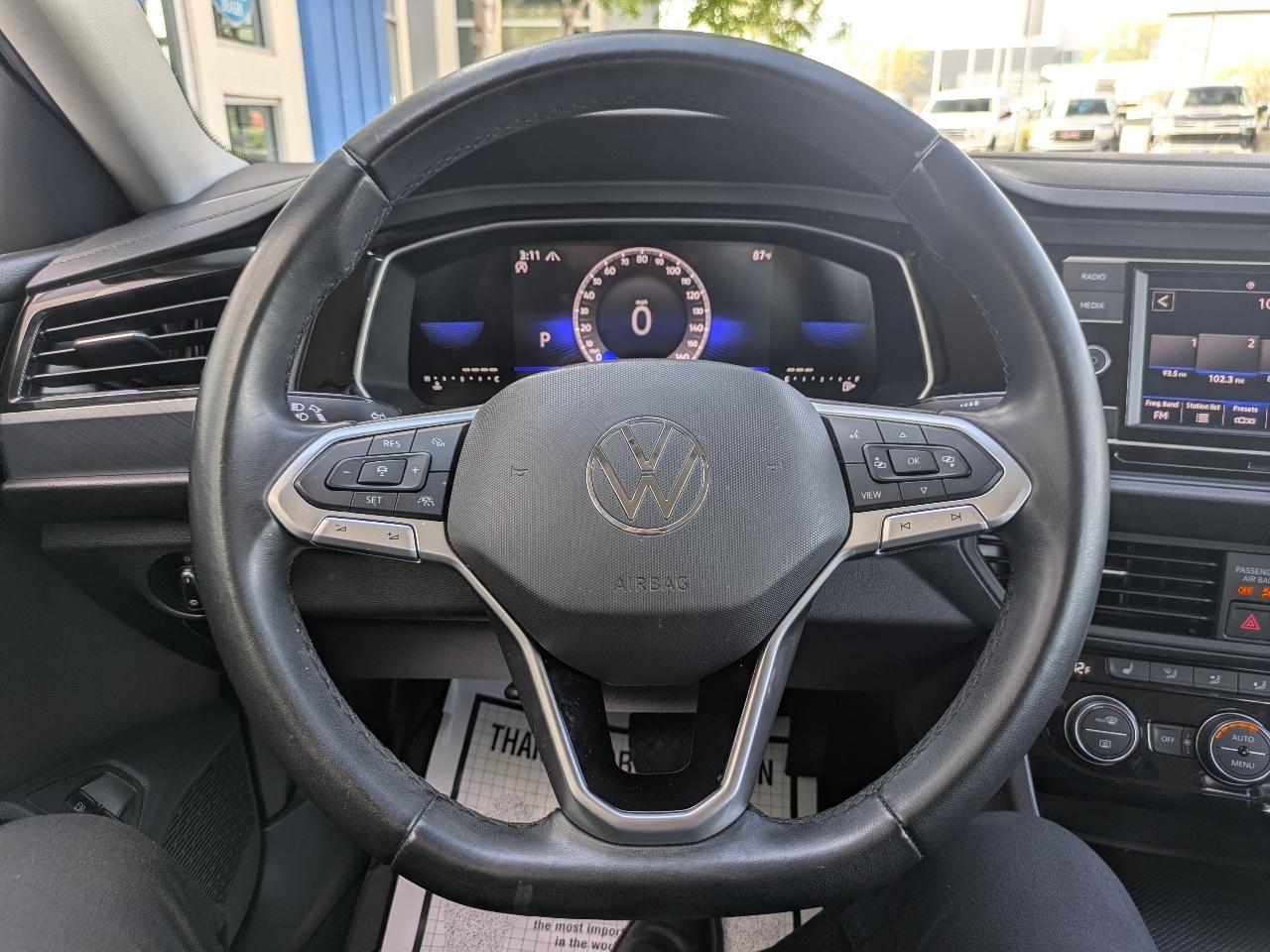 Volkswagen Jetta SE 2024