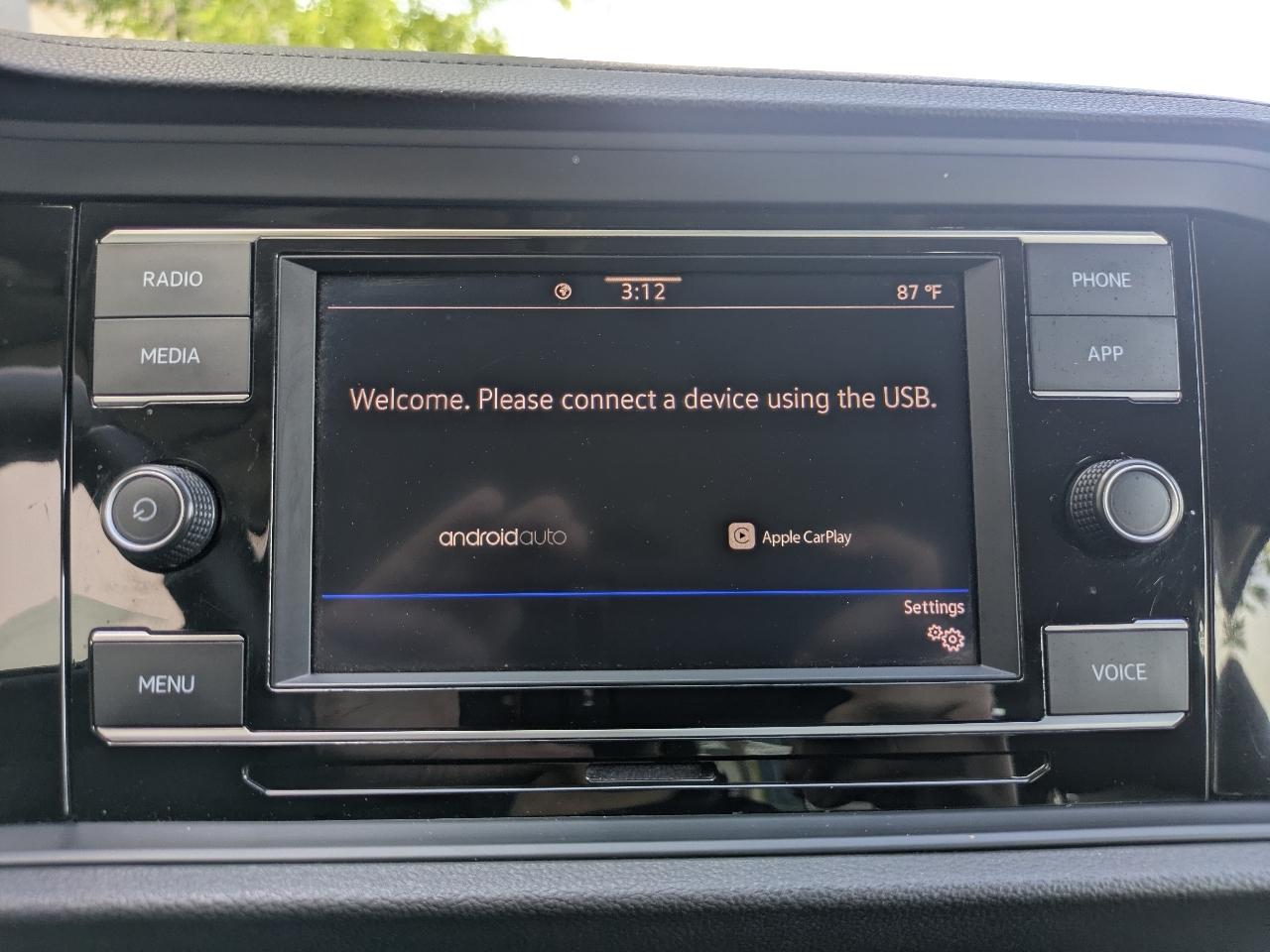 Volkswagen Jetta SE 2024