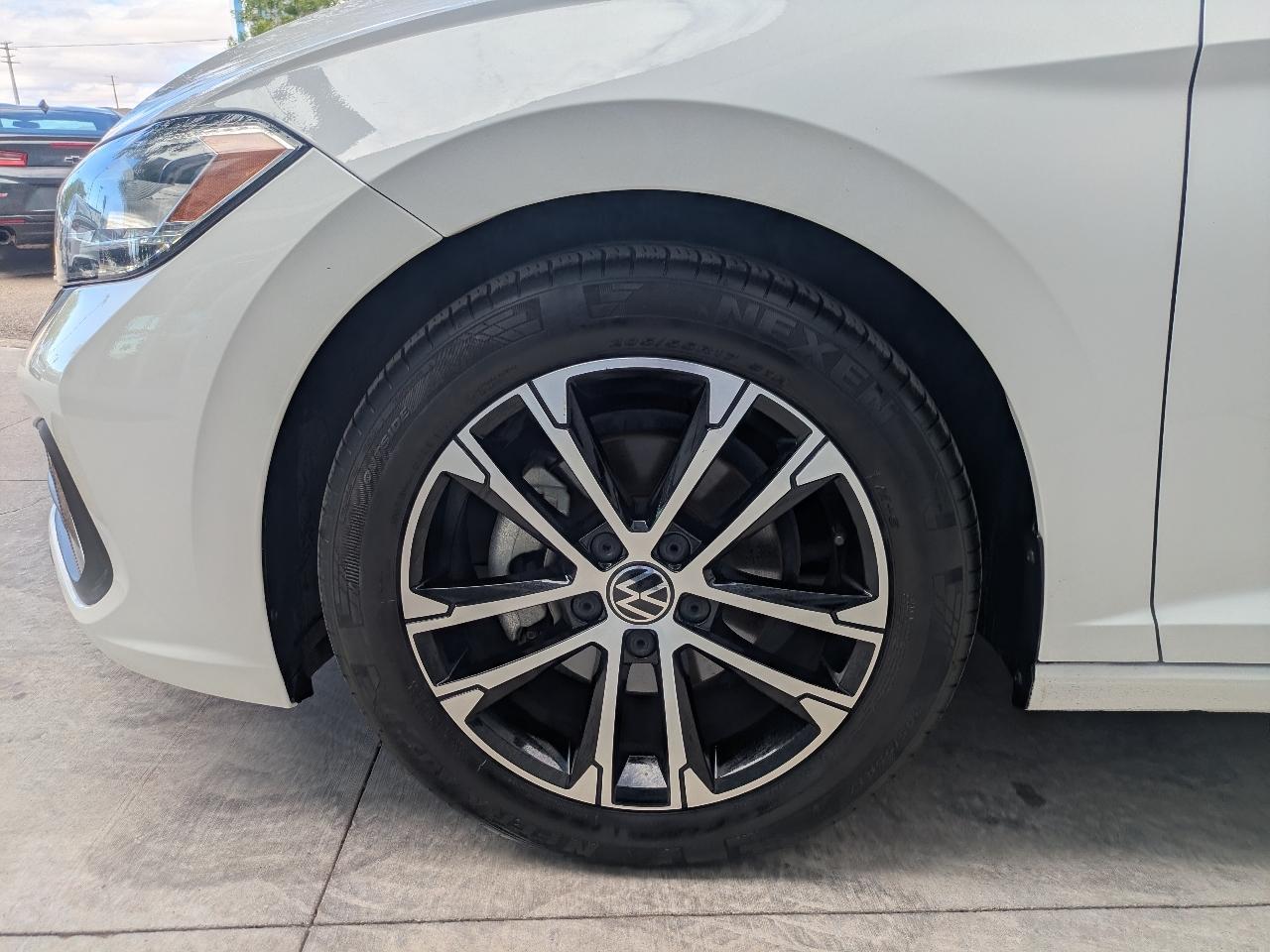 Volkswagen Jetta Sport 2023