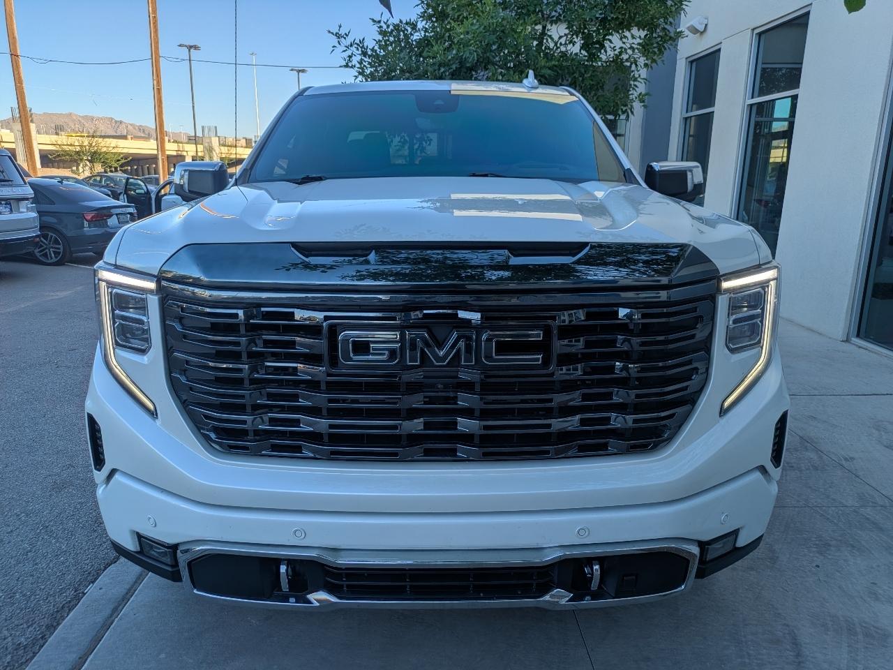 GMC Sierra 1500 Denali Ultimate Crew Cab 4WD 2022