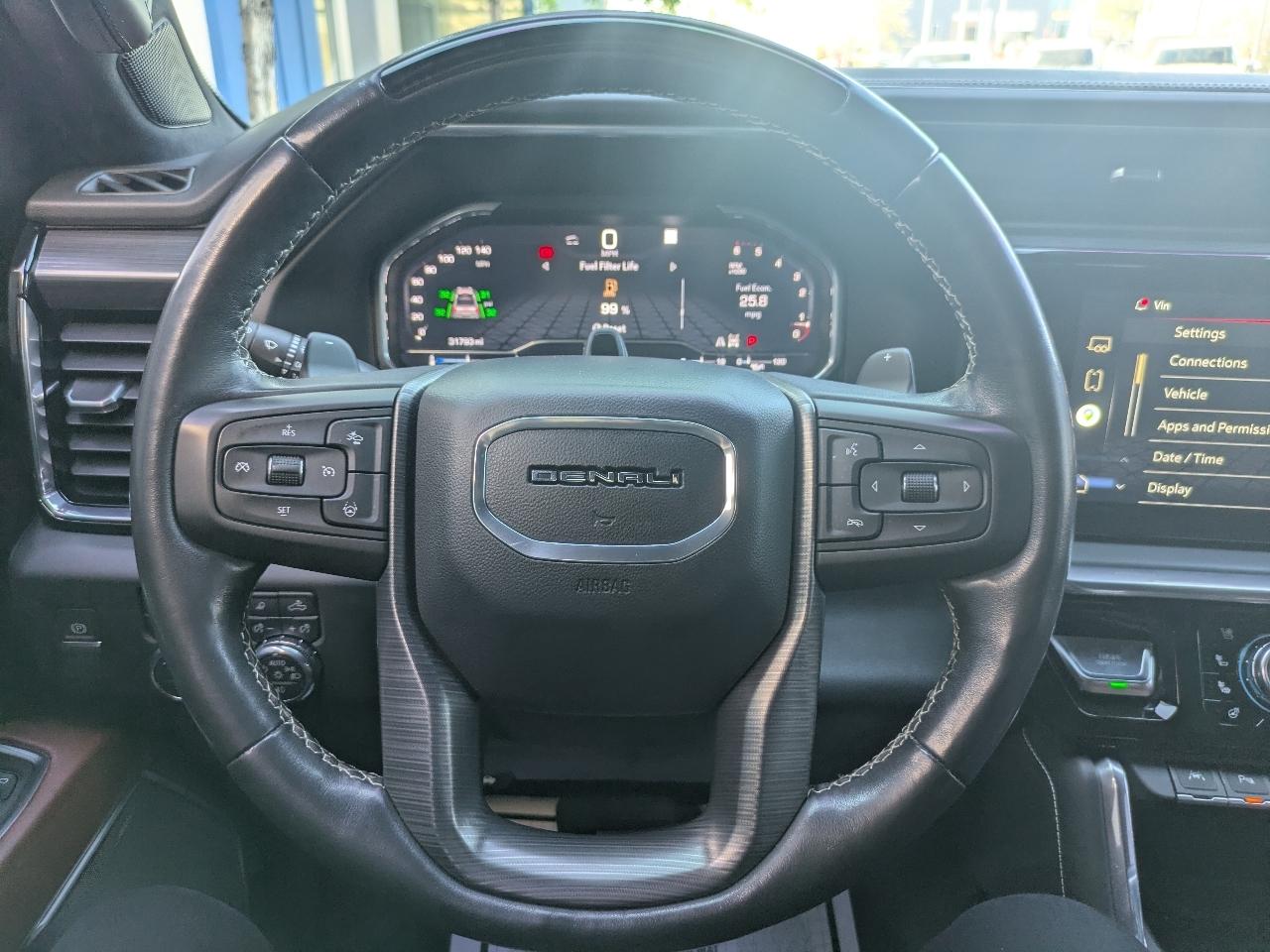 GMC Sierra 1500 Denali Ultimate Crew Cab 4WD 2022