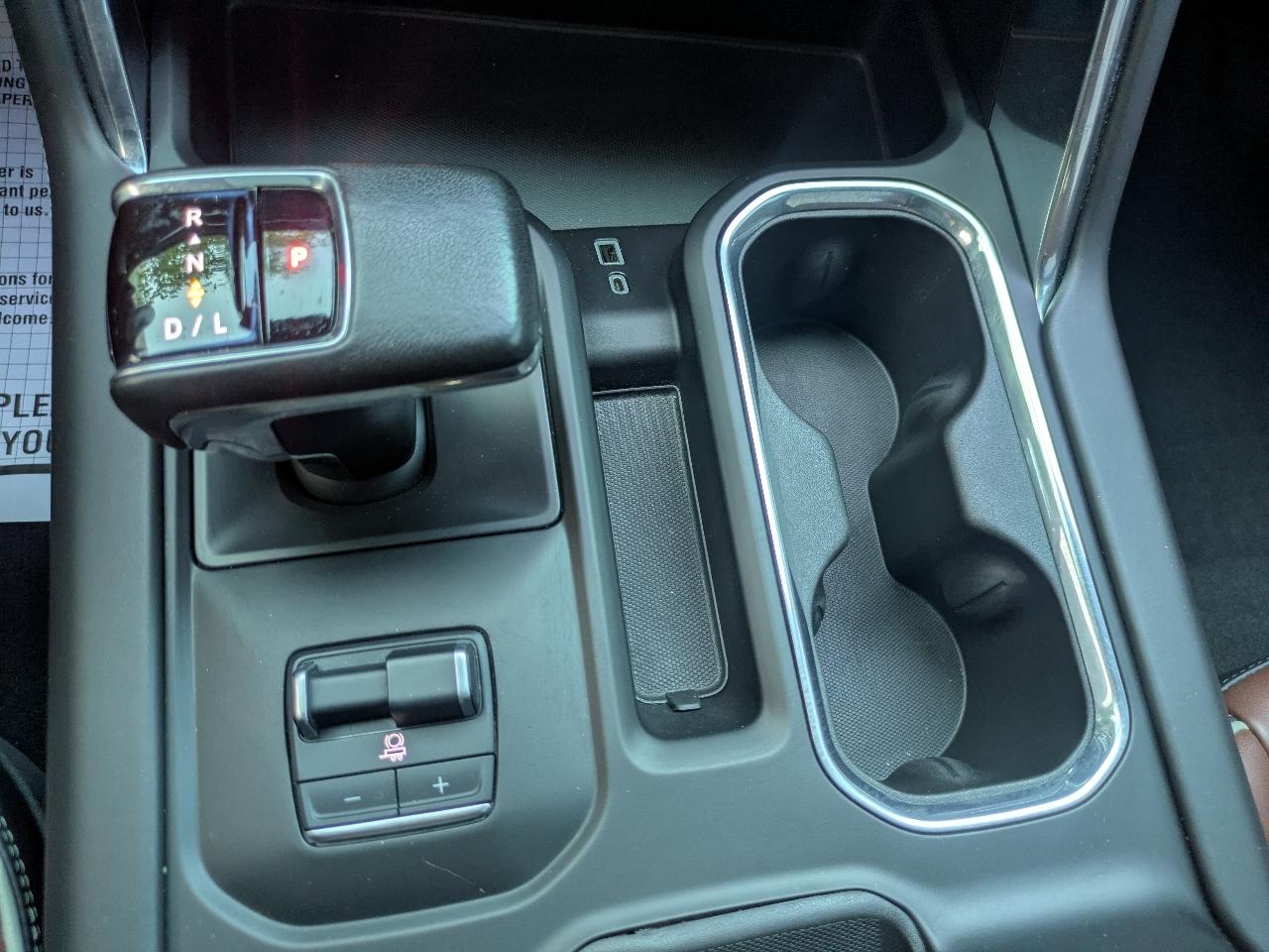GMC Sierra 1500 Denali Ultimate Crew Cab 4WD 2022