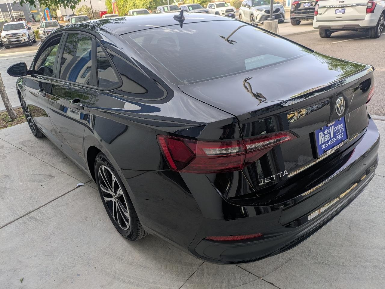 Volkswagen Jetta Sport 2024