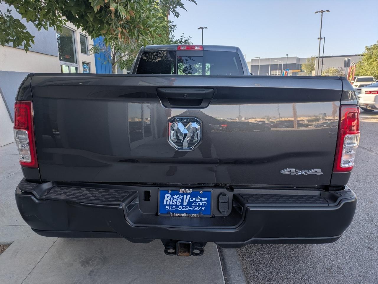 RAM 3500 Tradesman Crew Cab 4WD DRW 2024