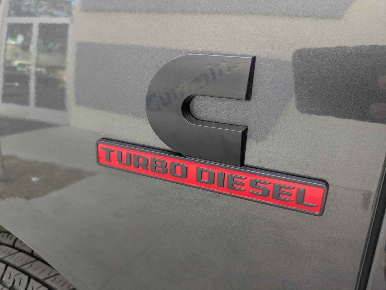 RAM 3500 Tradesman Crew Cab 4WD DRW 2024