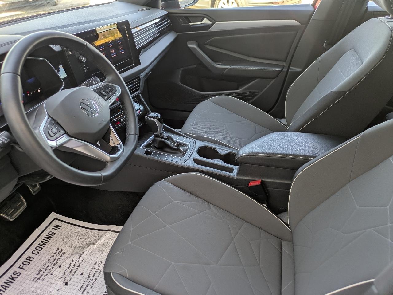 Volkswagen Jetta Sport 2025