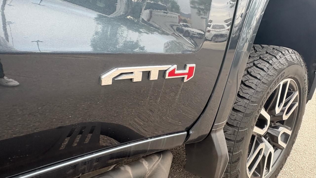 GMC Sierra 1500 AT4 Crew Cab Short Box 4WD 2020