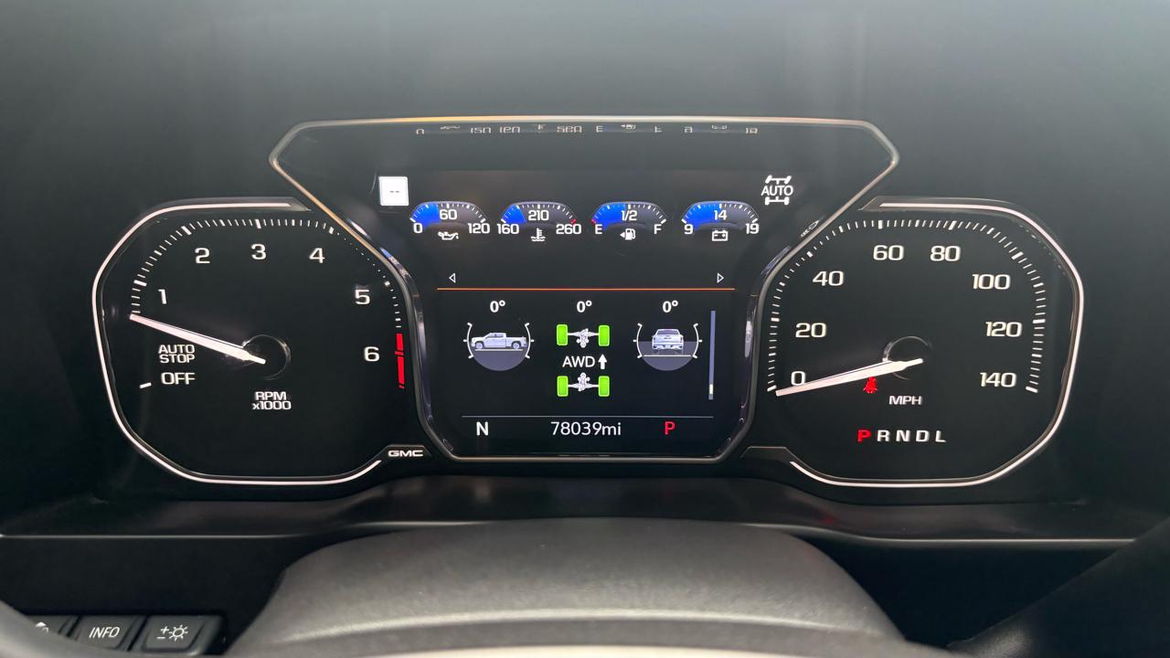 GMC Sierra 1500 AT4 Crew Cab Short Box 4WD 2020