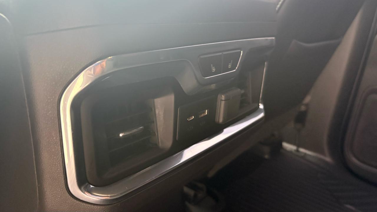 GMC Sierra 1500 AT4 Crew Cab Short Box 4WD 2020