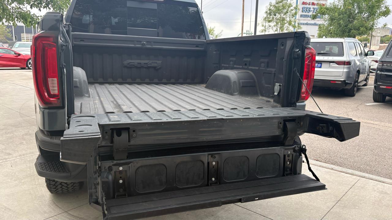 GMC Sierra 1500 AT4 Crew Cab Short Box 4WD 2020