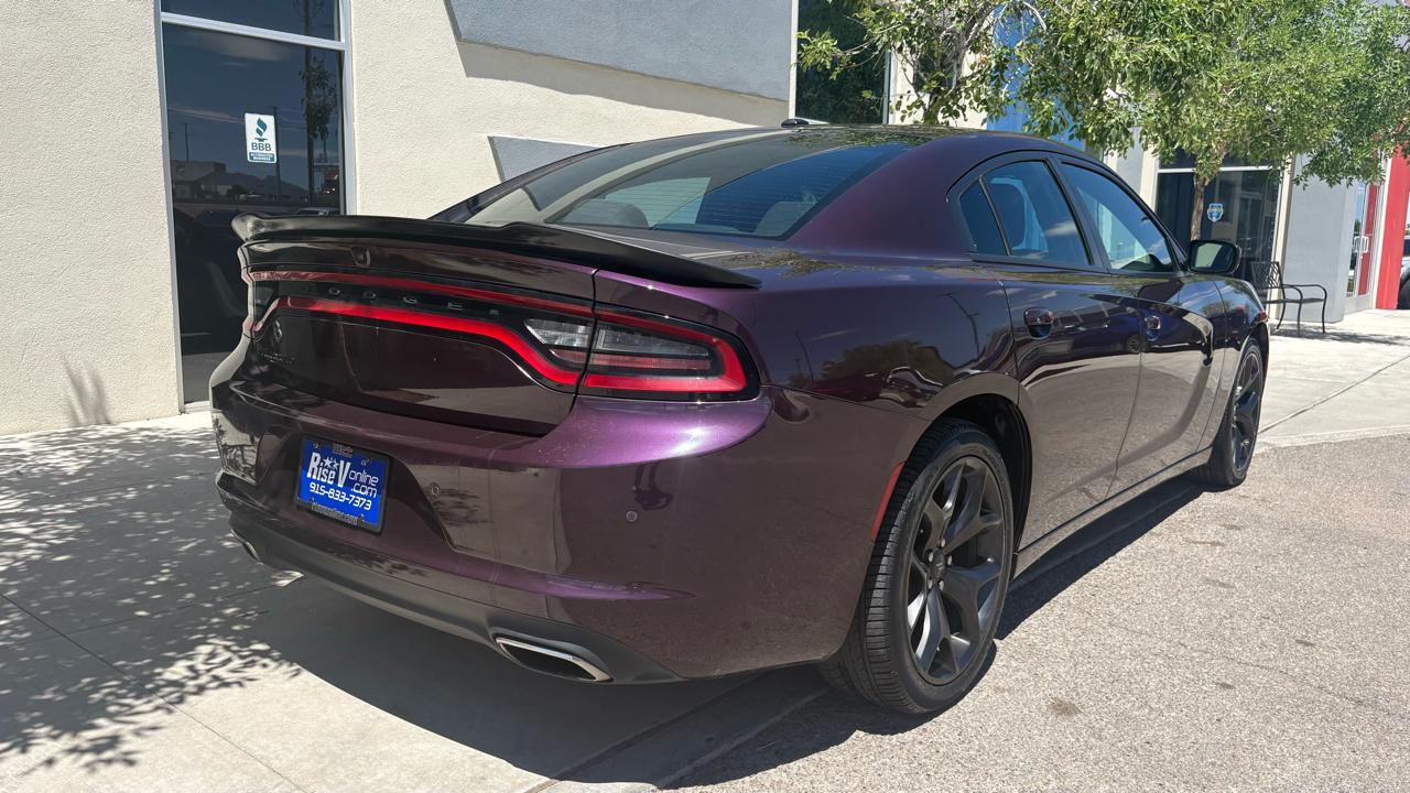 Dodge Charger SXT 2020