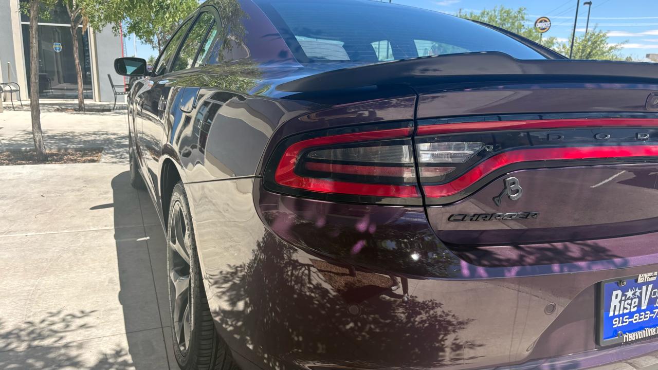 Dodge Charger SXT 2020