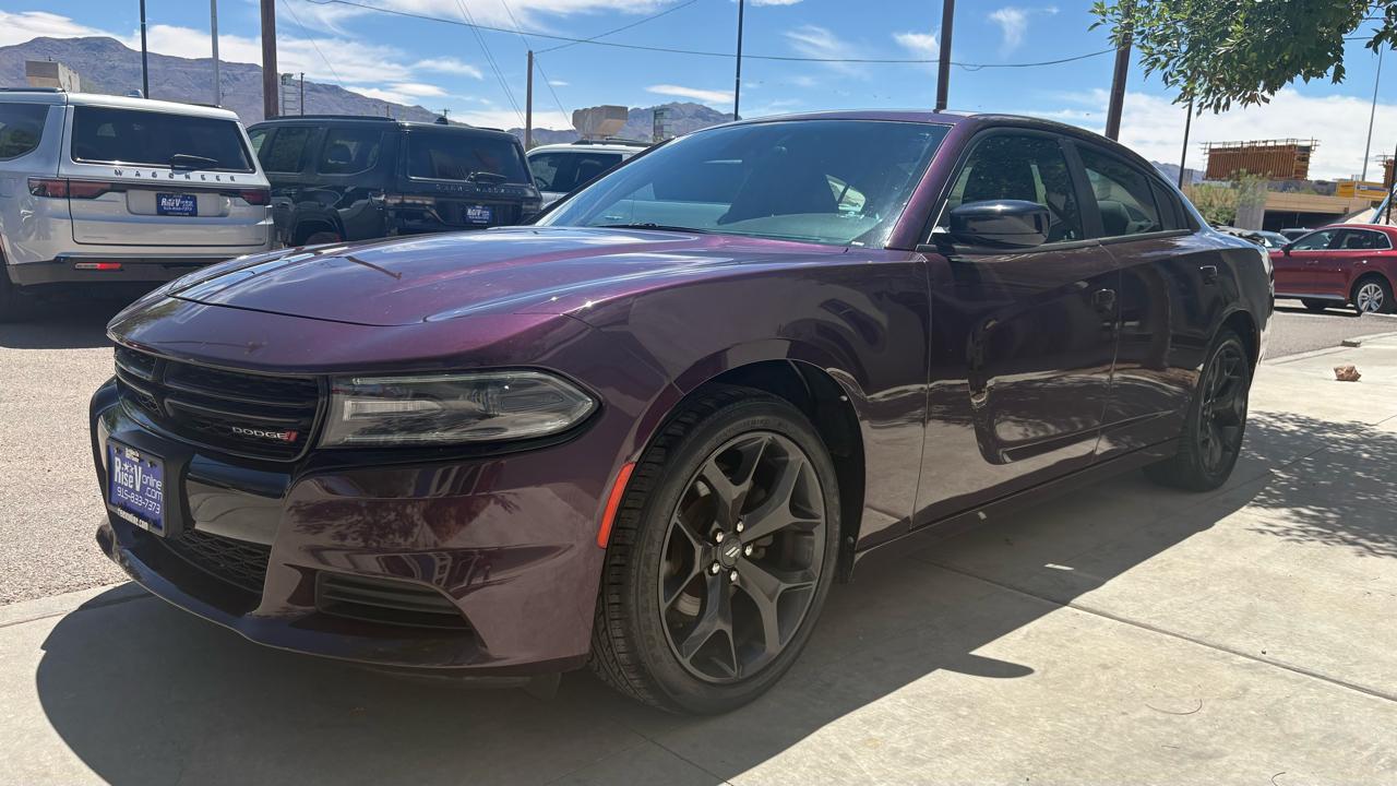 Dodge Charger SXT 2020