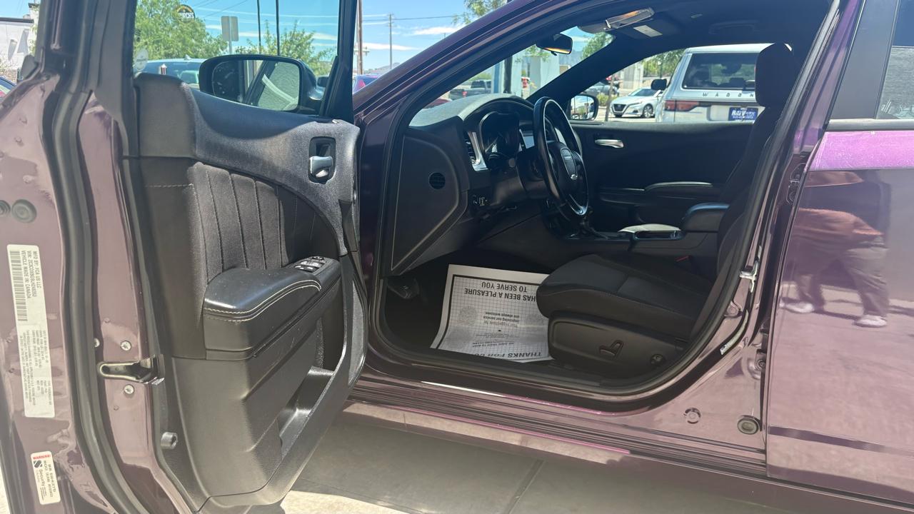 Dodge Charger SXT 2020