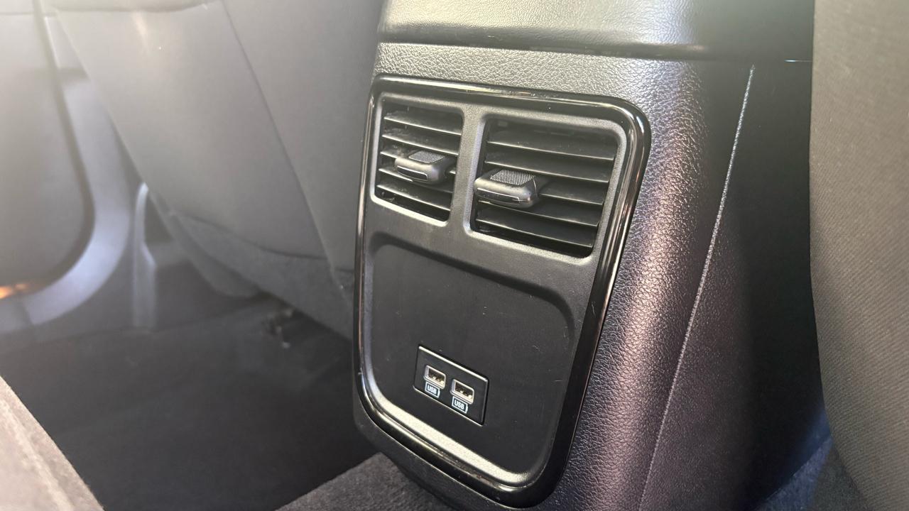 Dodge Charger SXT 2020