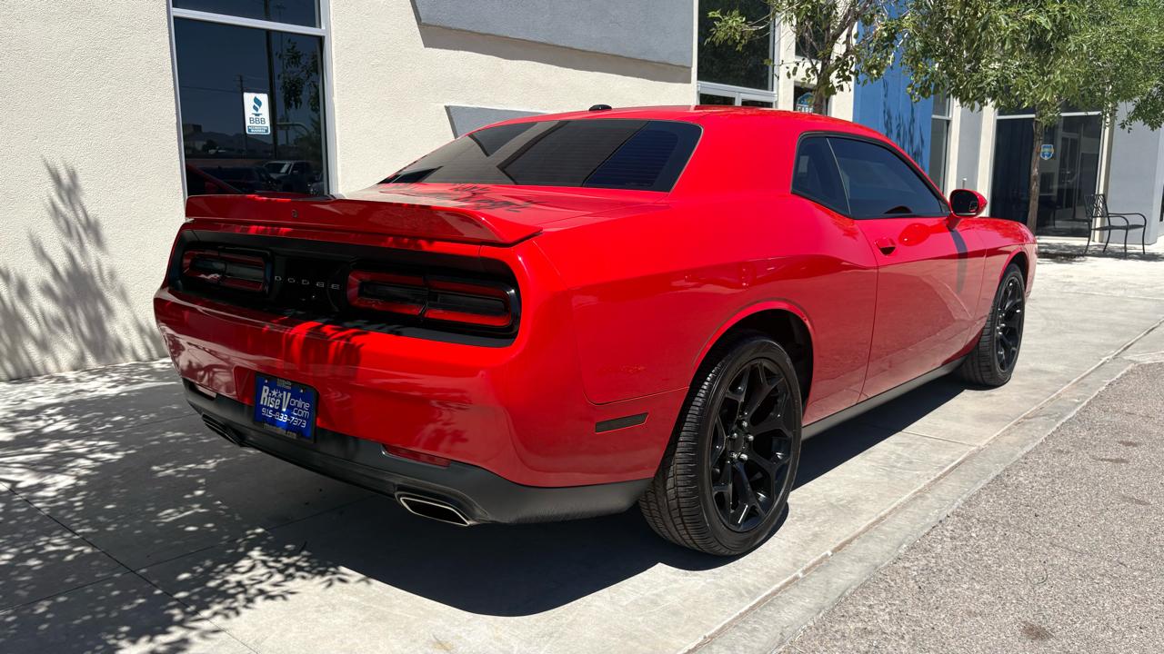 Dodge Challenger SXT 2019