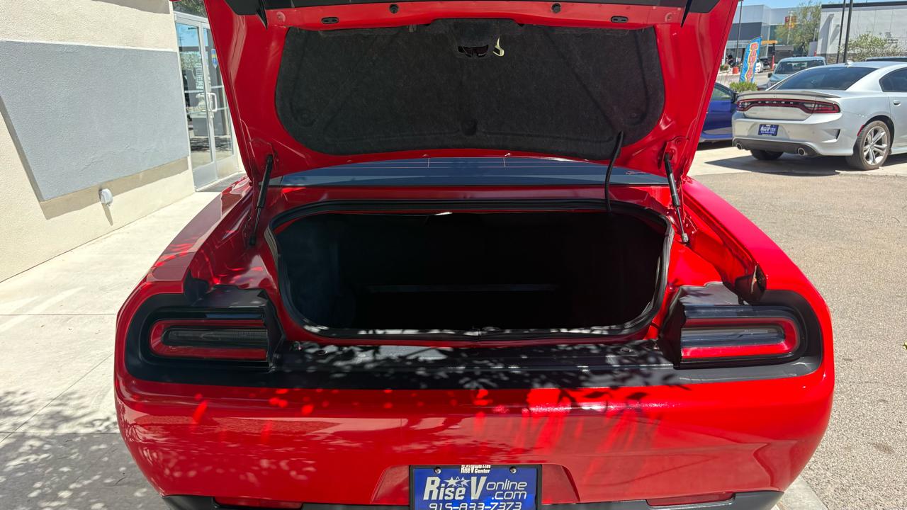 Dodge Challenger SXT 2019