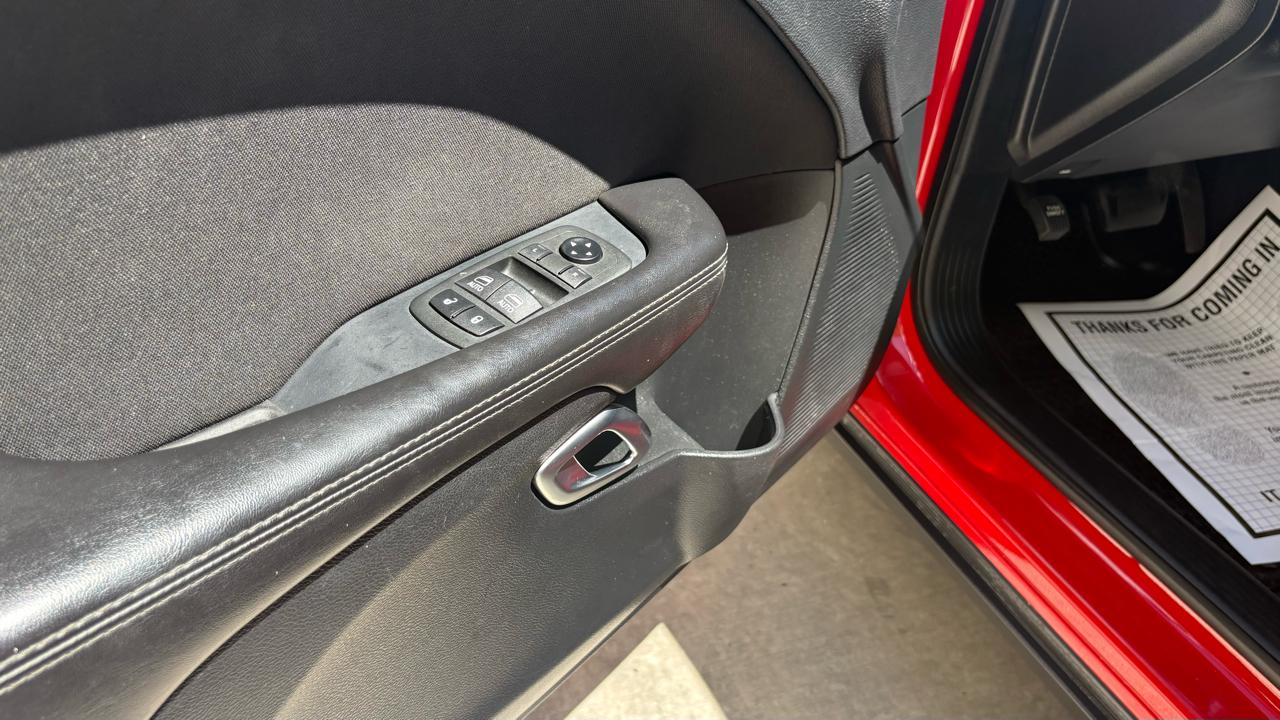 Dodge Challenger SXT 2019