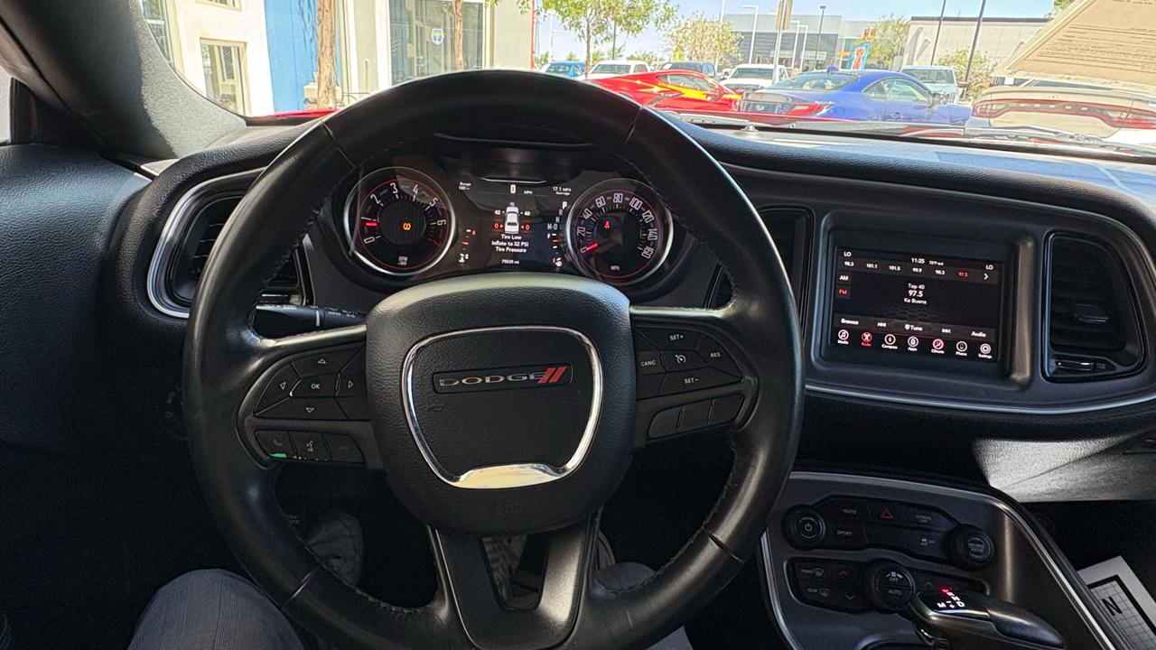 Dodge Challenger SXT 2019