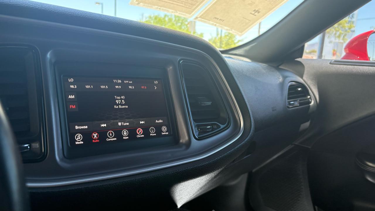Dodge Challenger SXT 2019