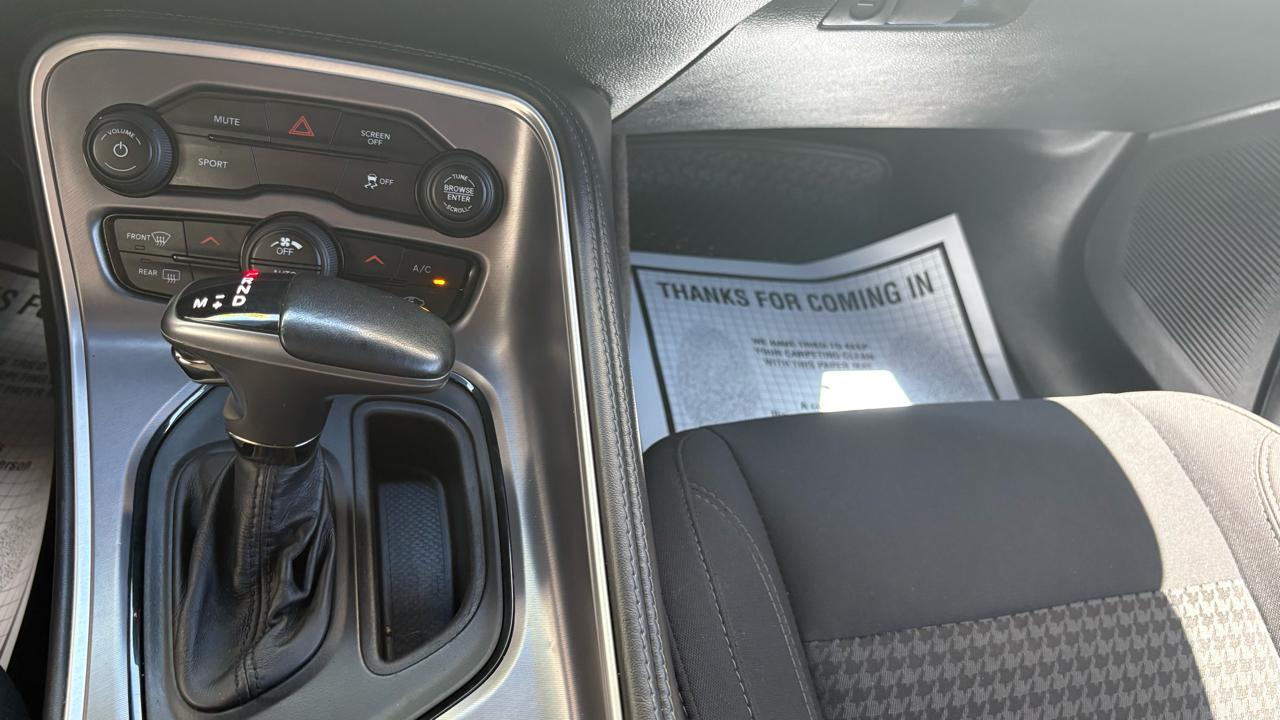 Dodge Challenger SXT 2019