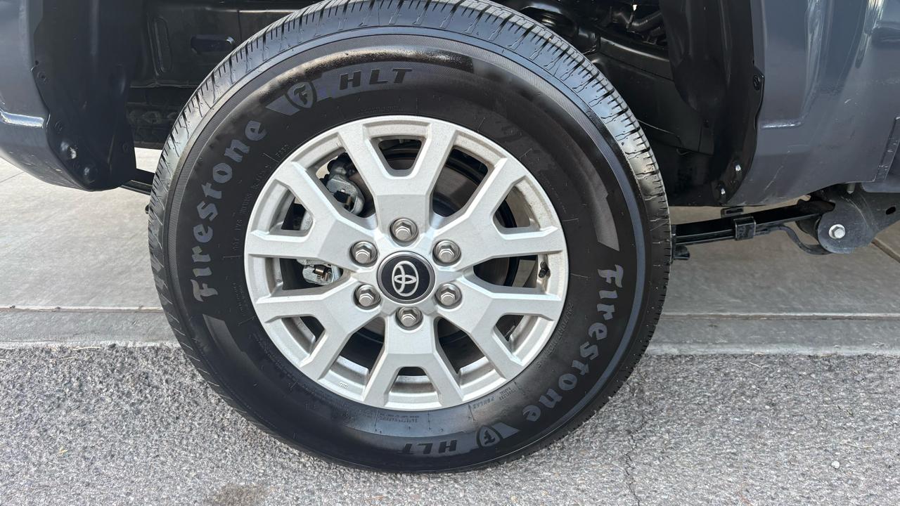 Toyota Tacoma SR Double Cab 2WD 2026