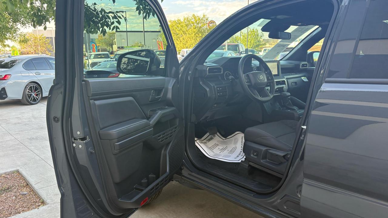 Toyota Tacoma SR Double Cab 2WD 2026
