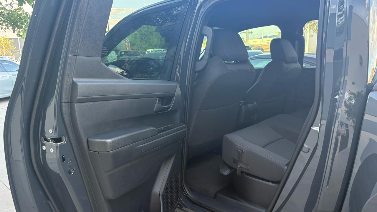 Toyota Tacoma SR Double Cab 2WD 2026