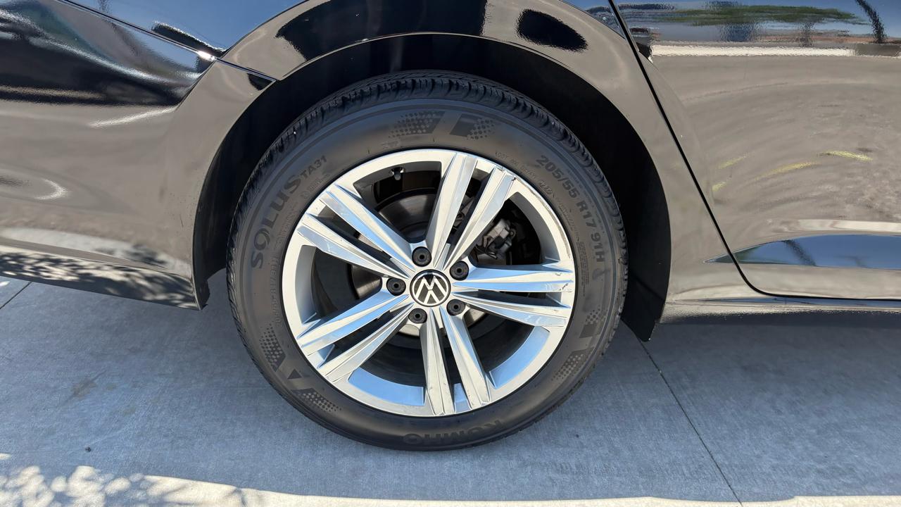 Volkswagen Jetta SE 2024