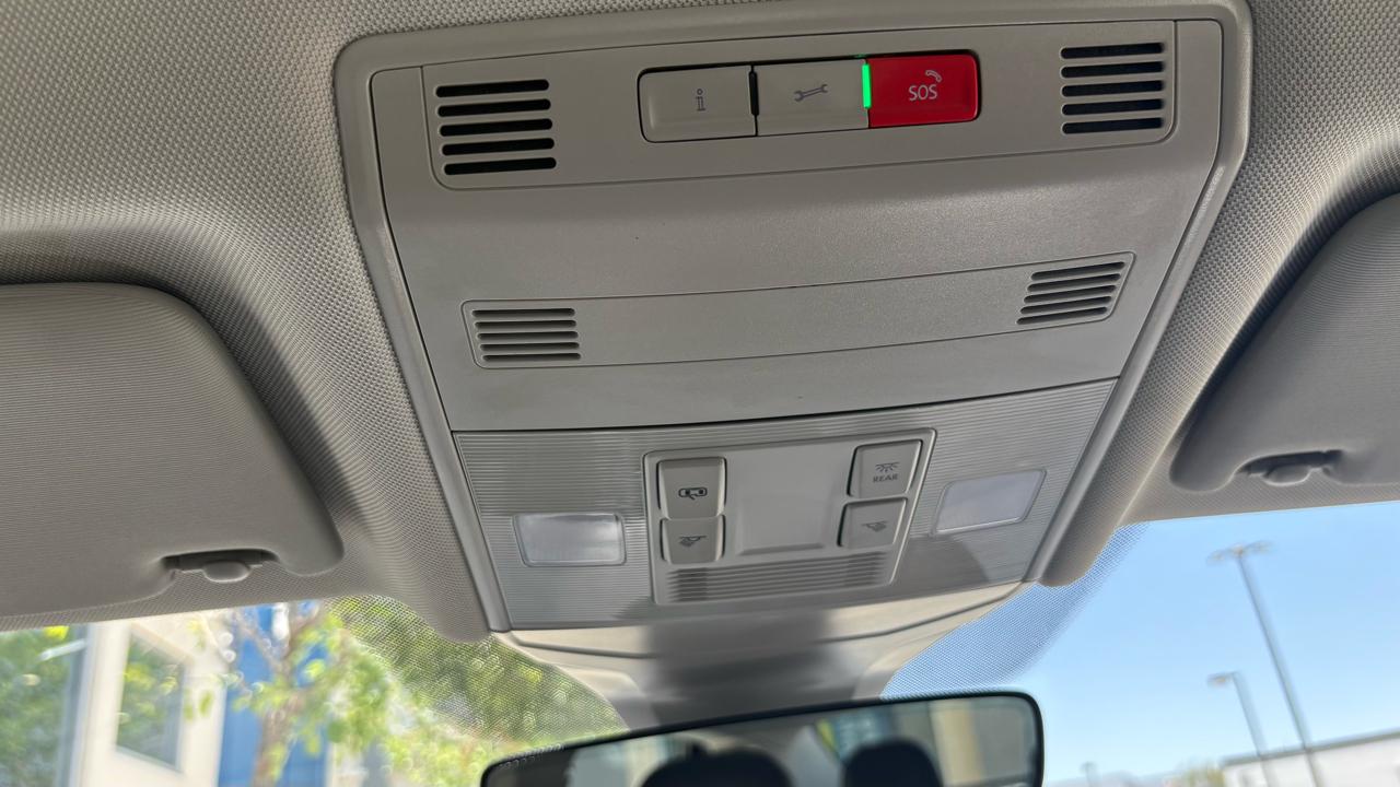 Volkswagen Jetta SE 2024