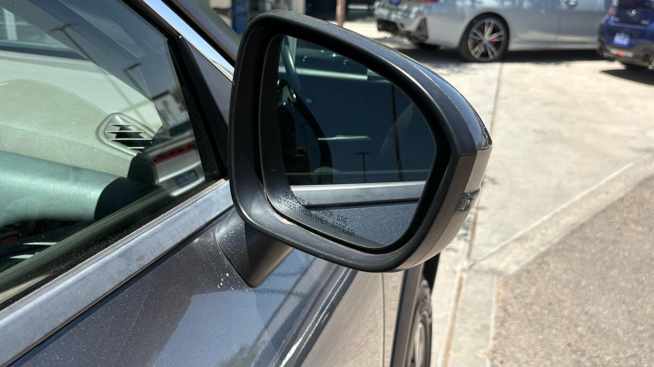 Nissan Rogue SV 2022
