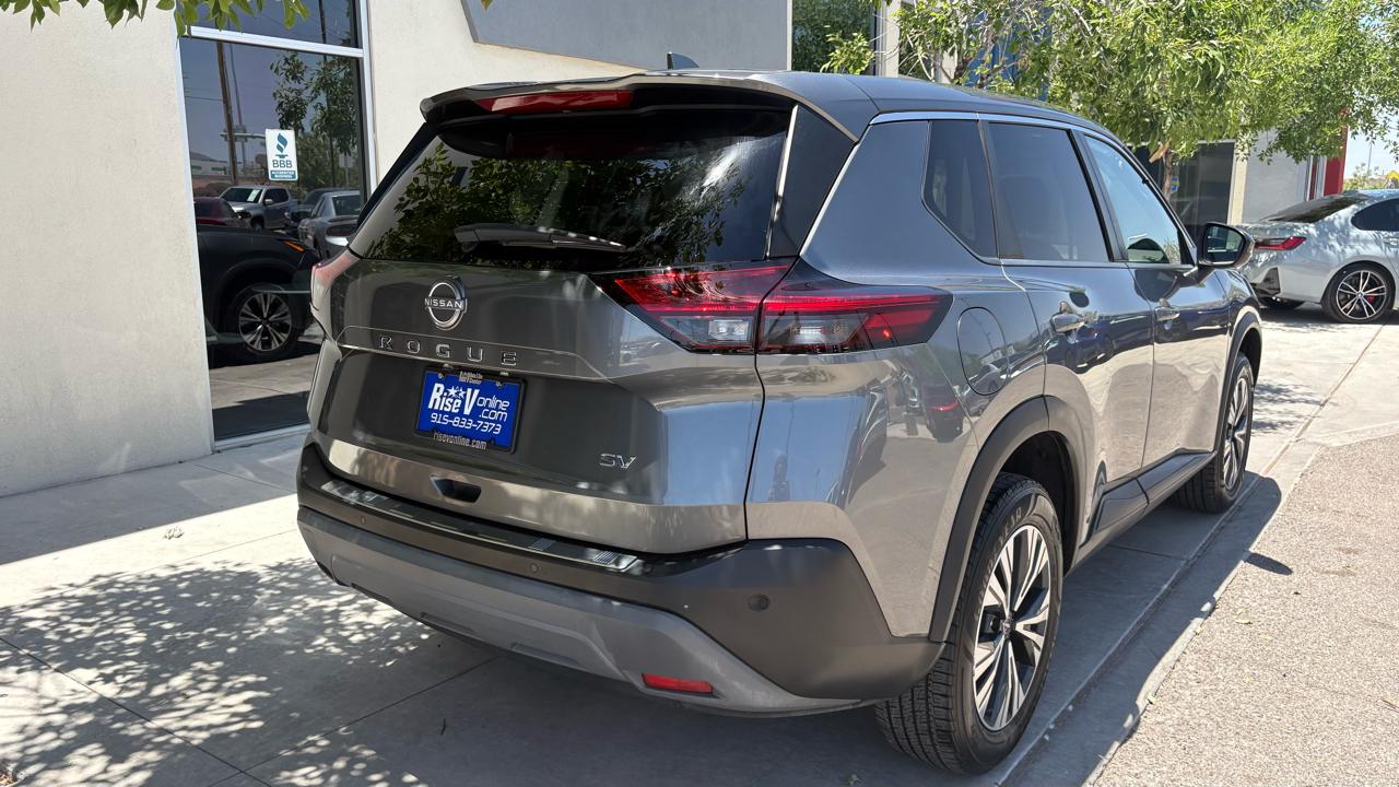 Nissan Rogue SV 2022