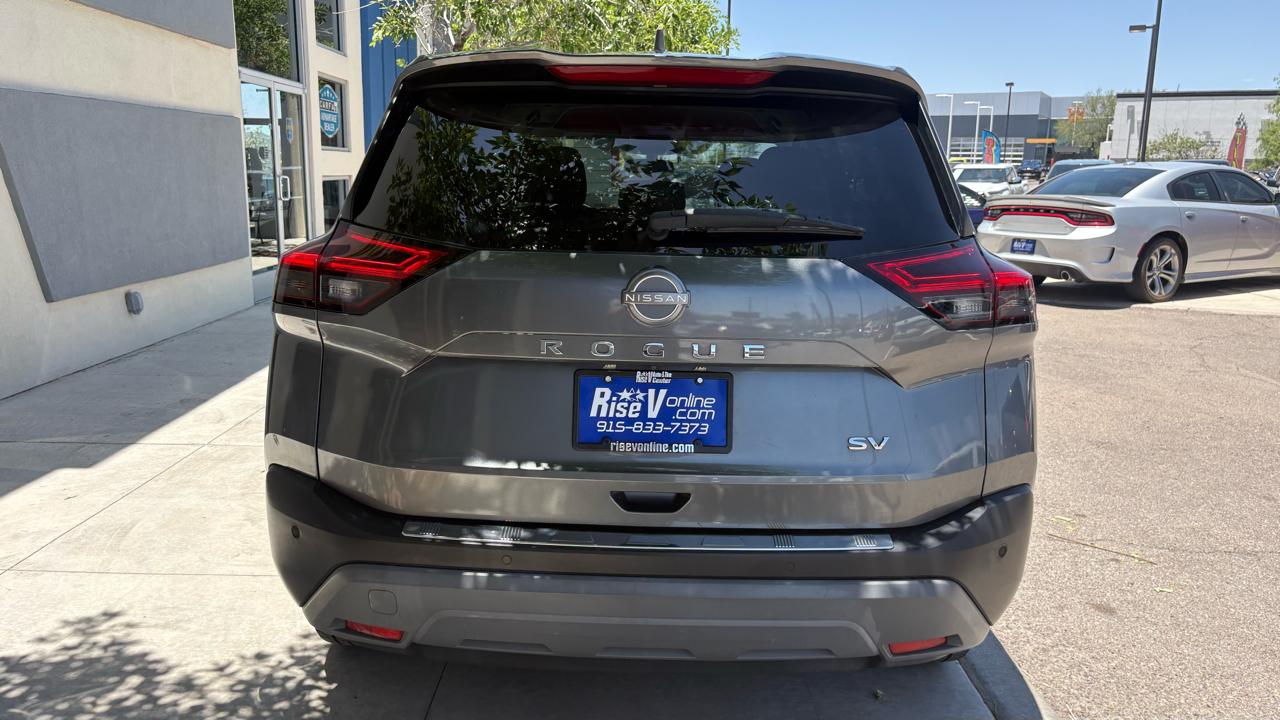 Nissan Rogue SV 2022
