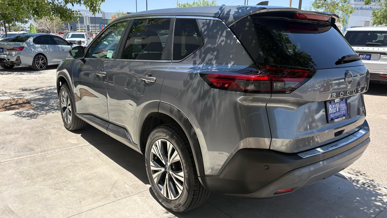 Nissan Rogue SV 2022