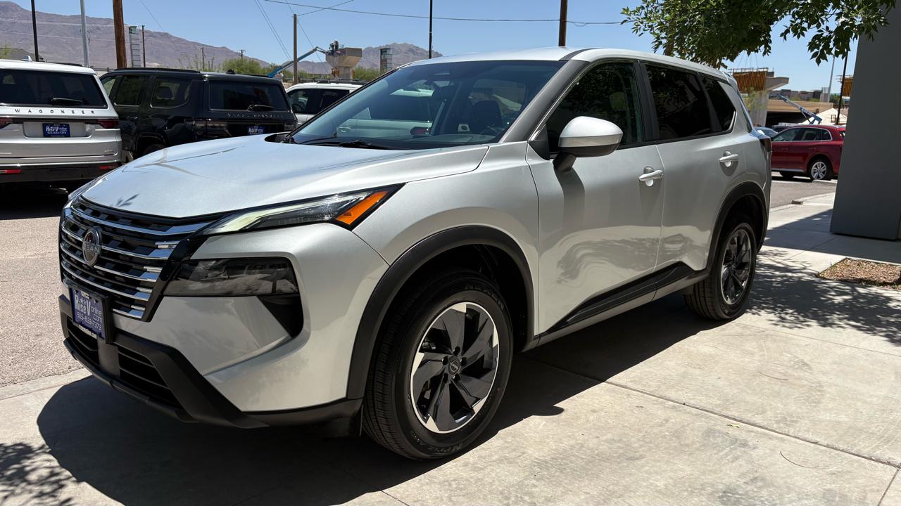Nissan Rogue SV 2025