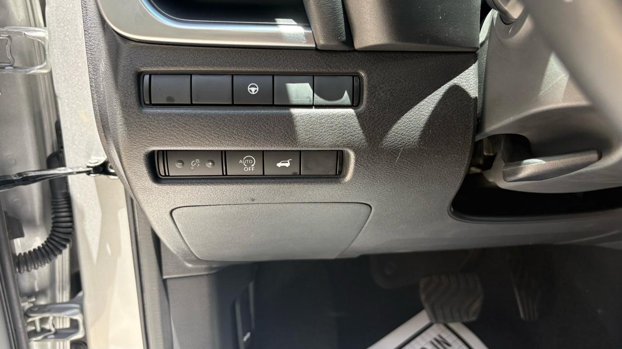 Nissan Rogue SV 2025