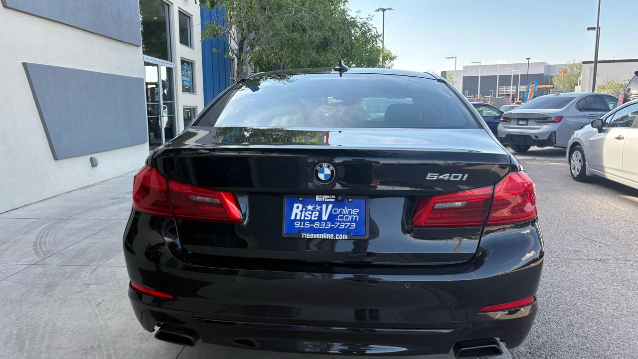 BMW 5-Series 540i 2018