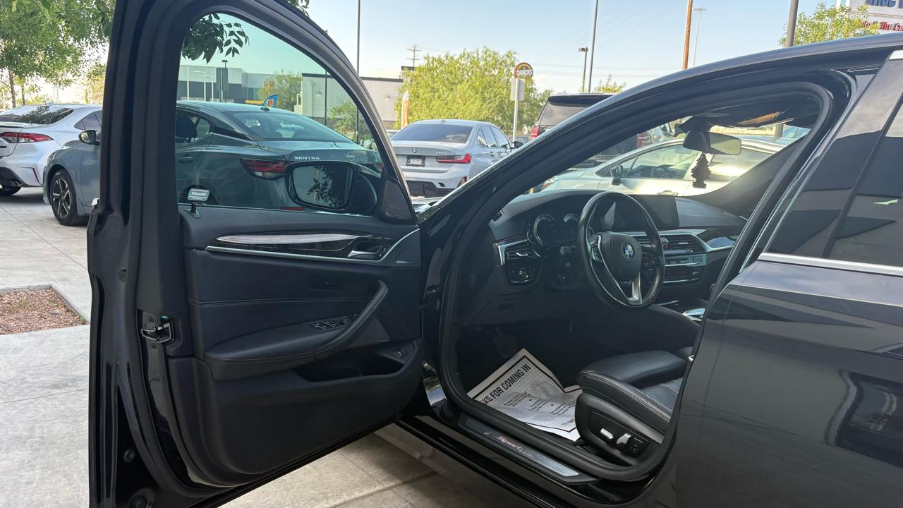 BMW 5-Series 540i 2018