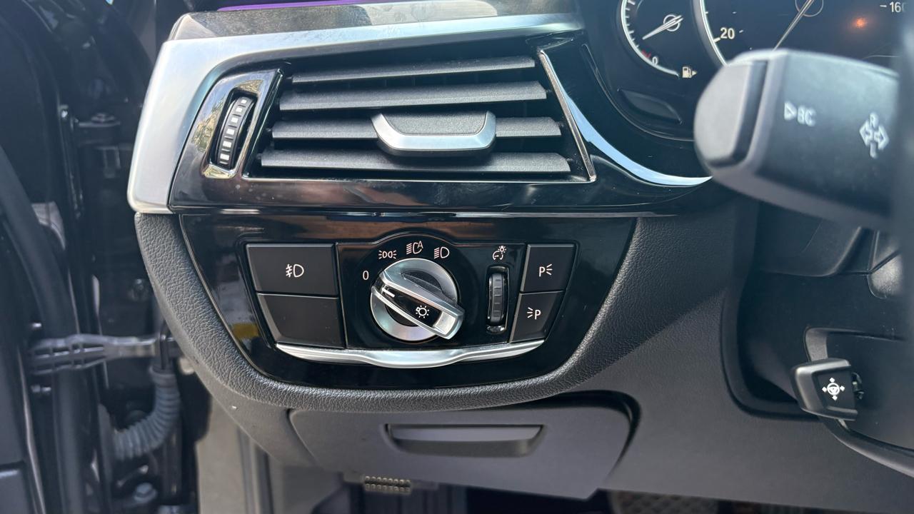 BMW 5-Series 540i 2018