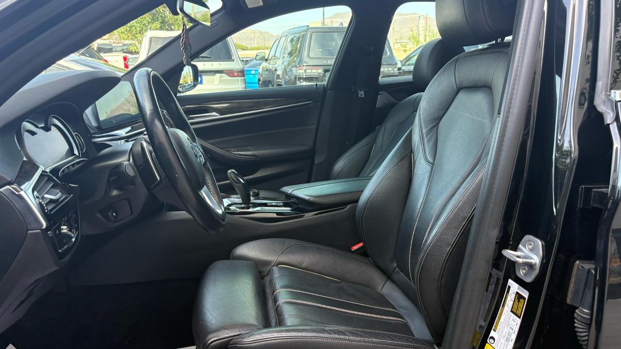 BMW 5-Series 540i 2018