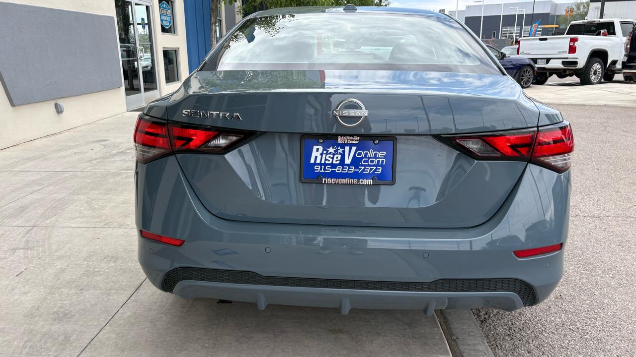 Nissan Sentra SV 2025