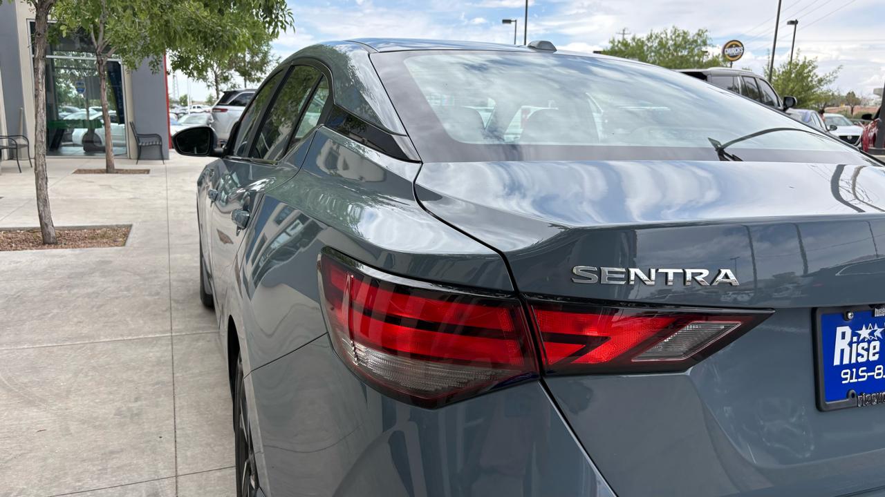 Nissan Sentra SV 2025