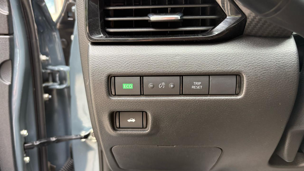 Nissan Sentra SV 2025