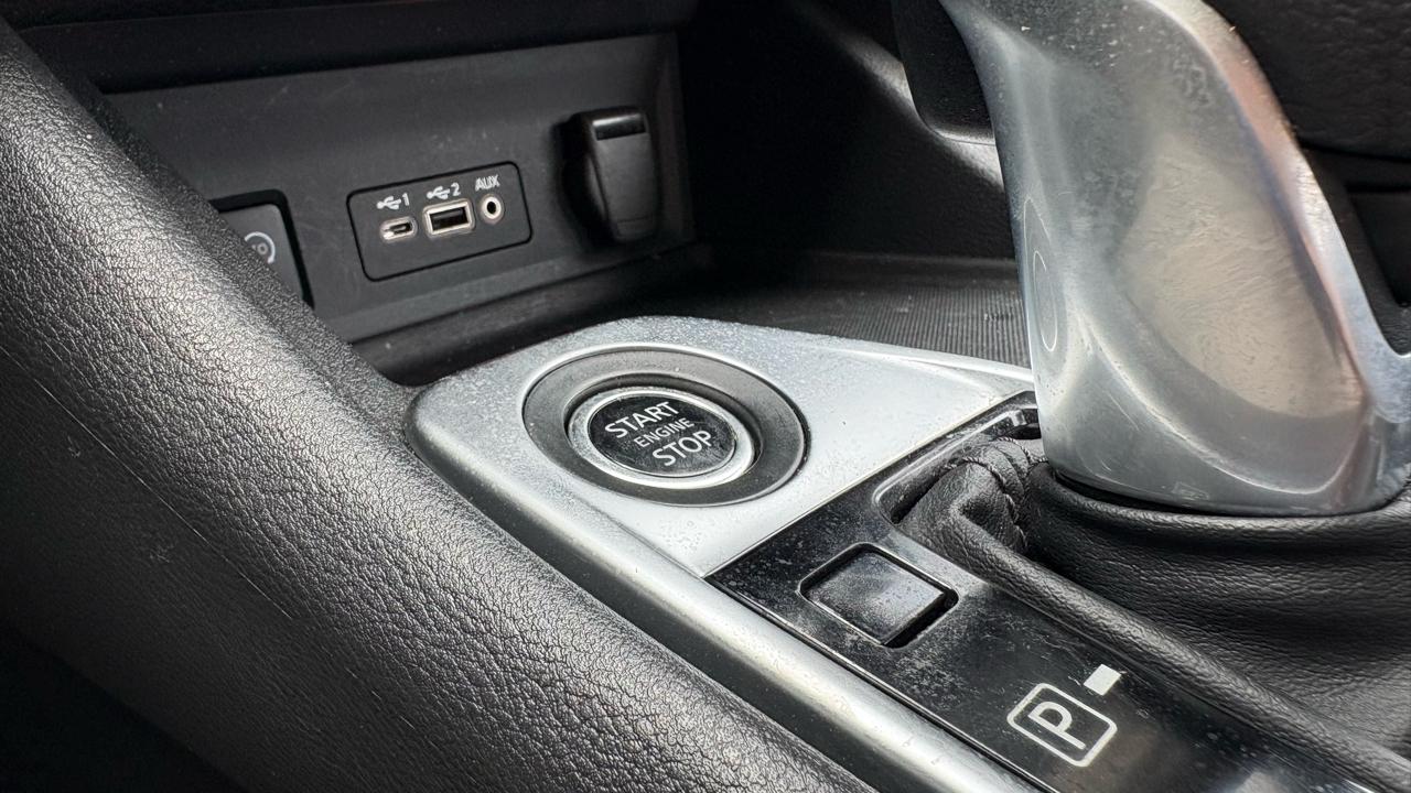 Nissan Sentra SV 2025