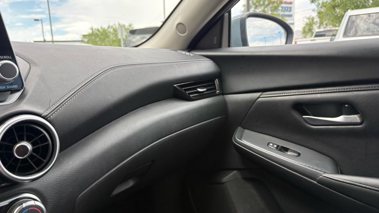 Nissan Sentra SV 2025