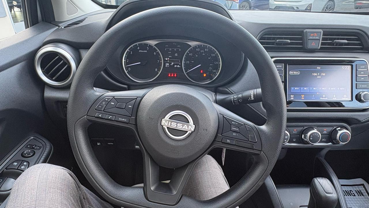 Nissan Versa S CVT 2025