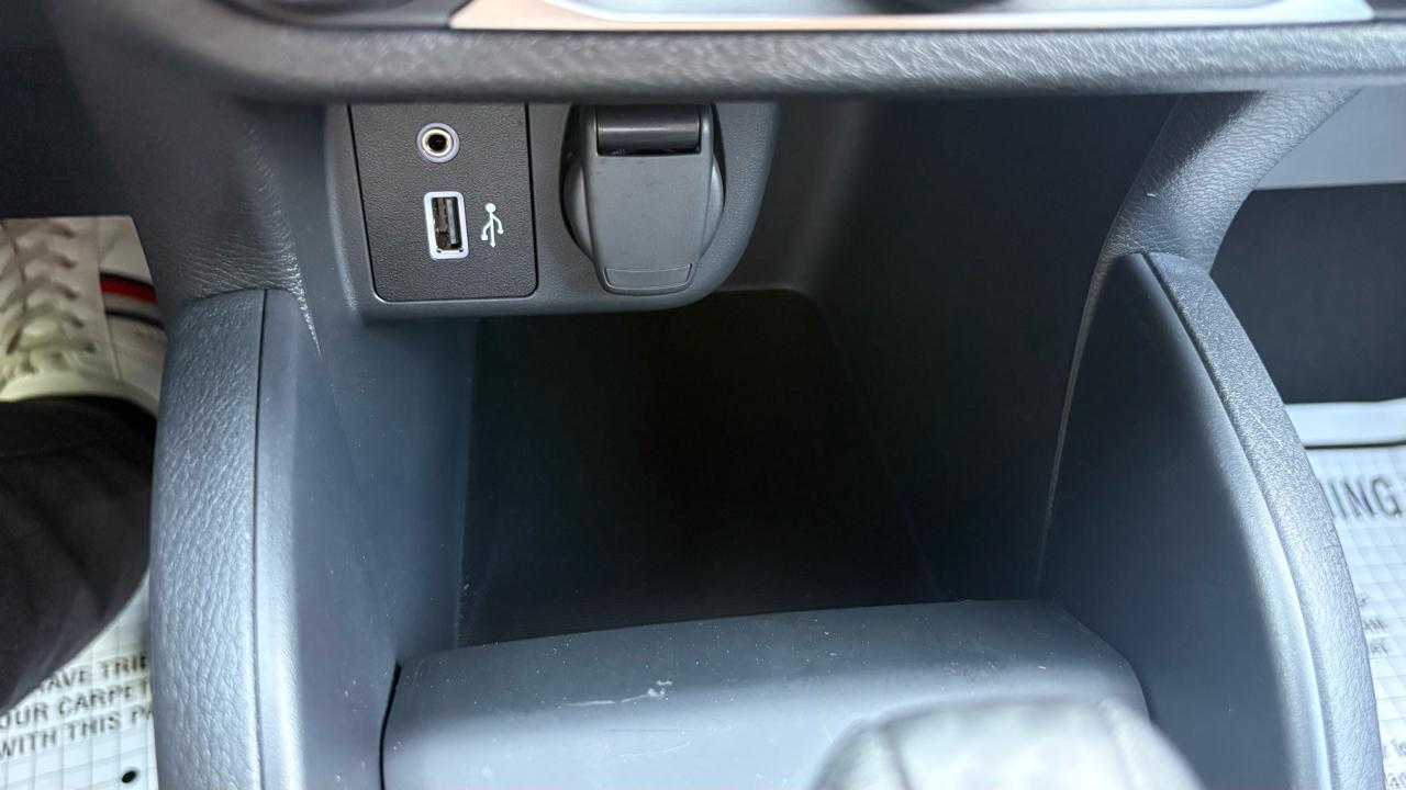 Nissan Versa S CVT 2025