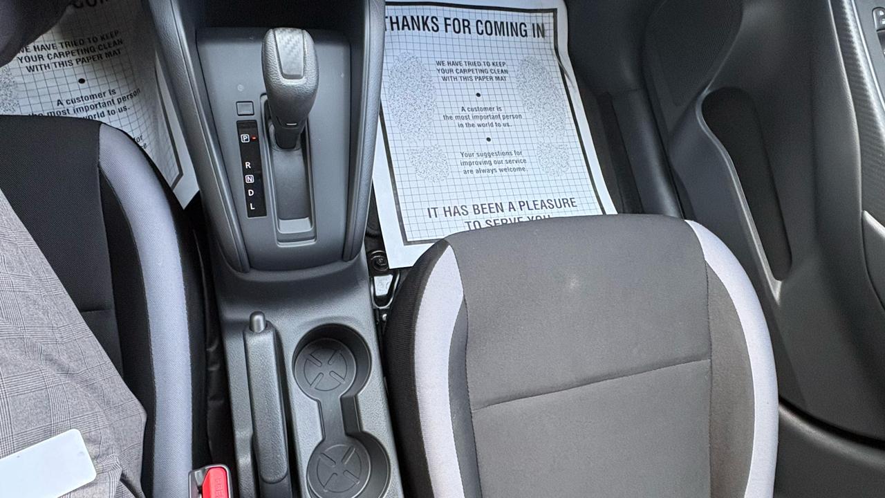 Nissan Versa S CVT 2025